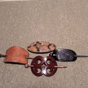 Lot of 4 vintage hair accessories leather